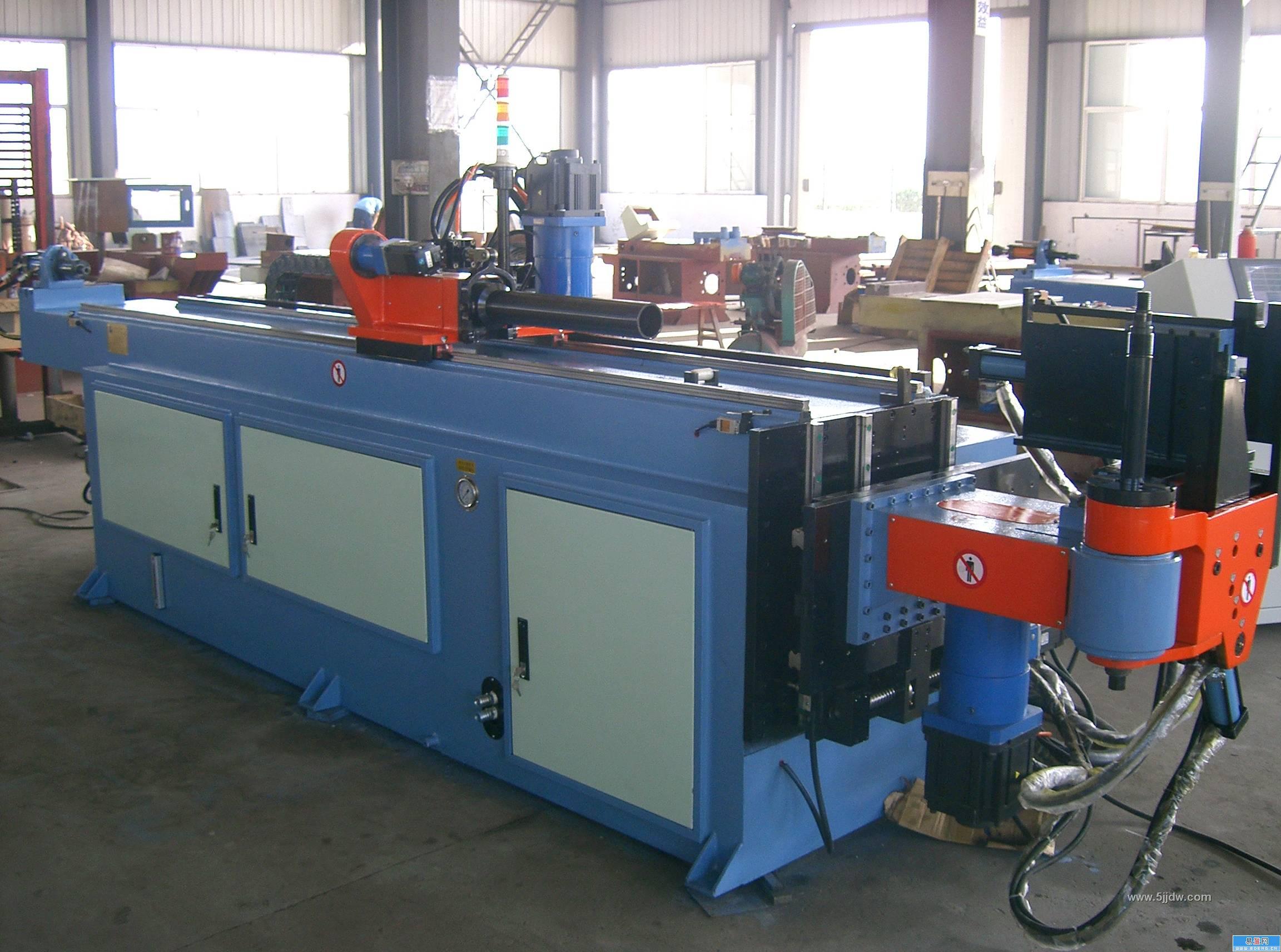 Precautions for operation of single head hydraulic pipe bending machine